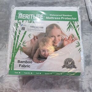MERITLIFE‎ Waterproof Bamboo Mattress Protector Queen Size 10 Year Warranty